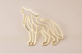 Pin’s loup dorée – Impact Émotion