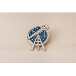 Pin’s télescope en métal argenté – Impact Émotion
