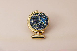 Pin’s globe terrestre – Impact Émotion