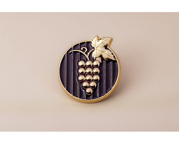 Pin's grappe de vin – Impact Émotion