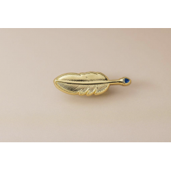 Pin's plume dorée – Impact Émotion