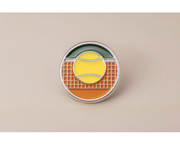 Pin’s tennis argenté – Impact Émotion