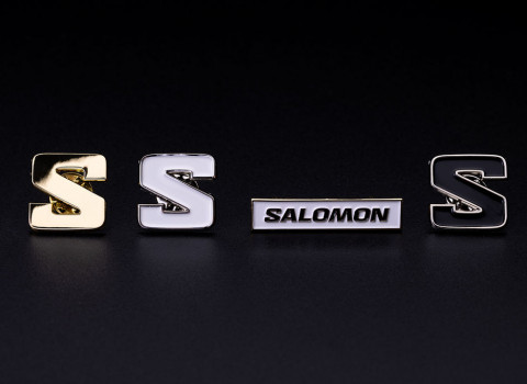 Fabrication d'une collection de pin's pour SALOMON