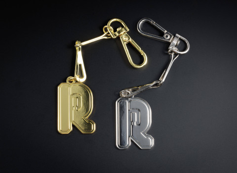 Porte-clé avec charm détouré à la forme