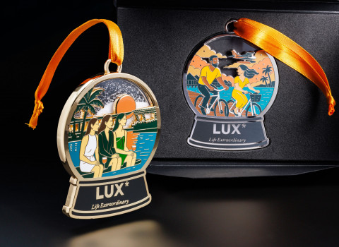 Ornement de Noël luxe pour un groupe hotellier