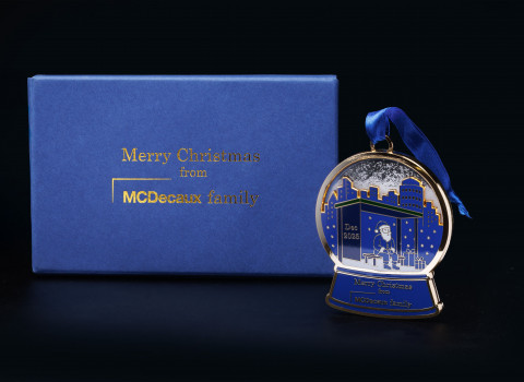 Création intégrant en enveloppe imprimée...